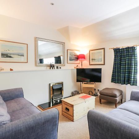 The Mews Flat Apartment Dalswinton ภายนอก รูปภาพ