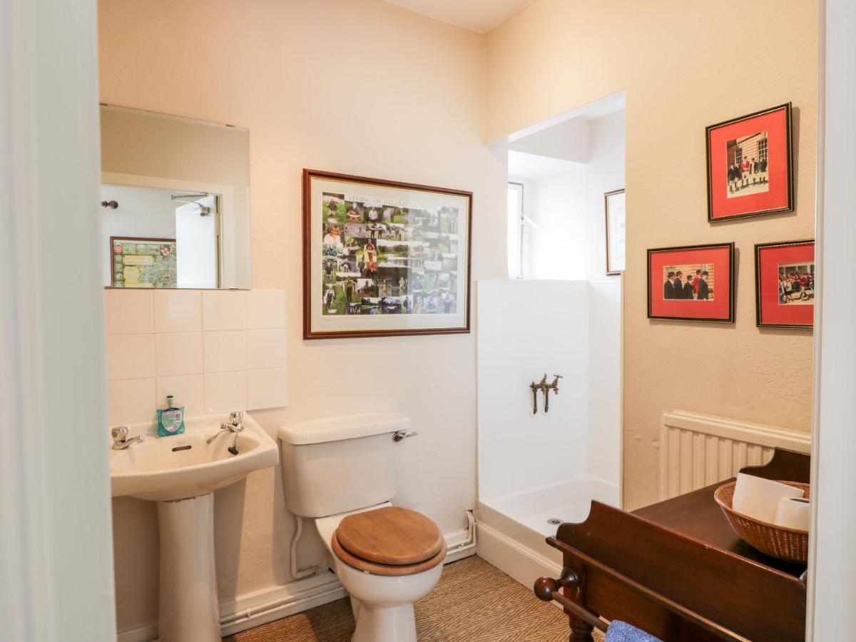 The Mews Flat Apartment Dalswinton ภายนอก รูปภาพ