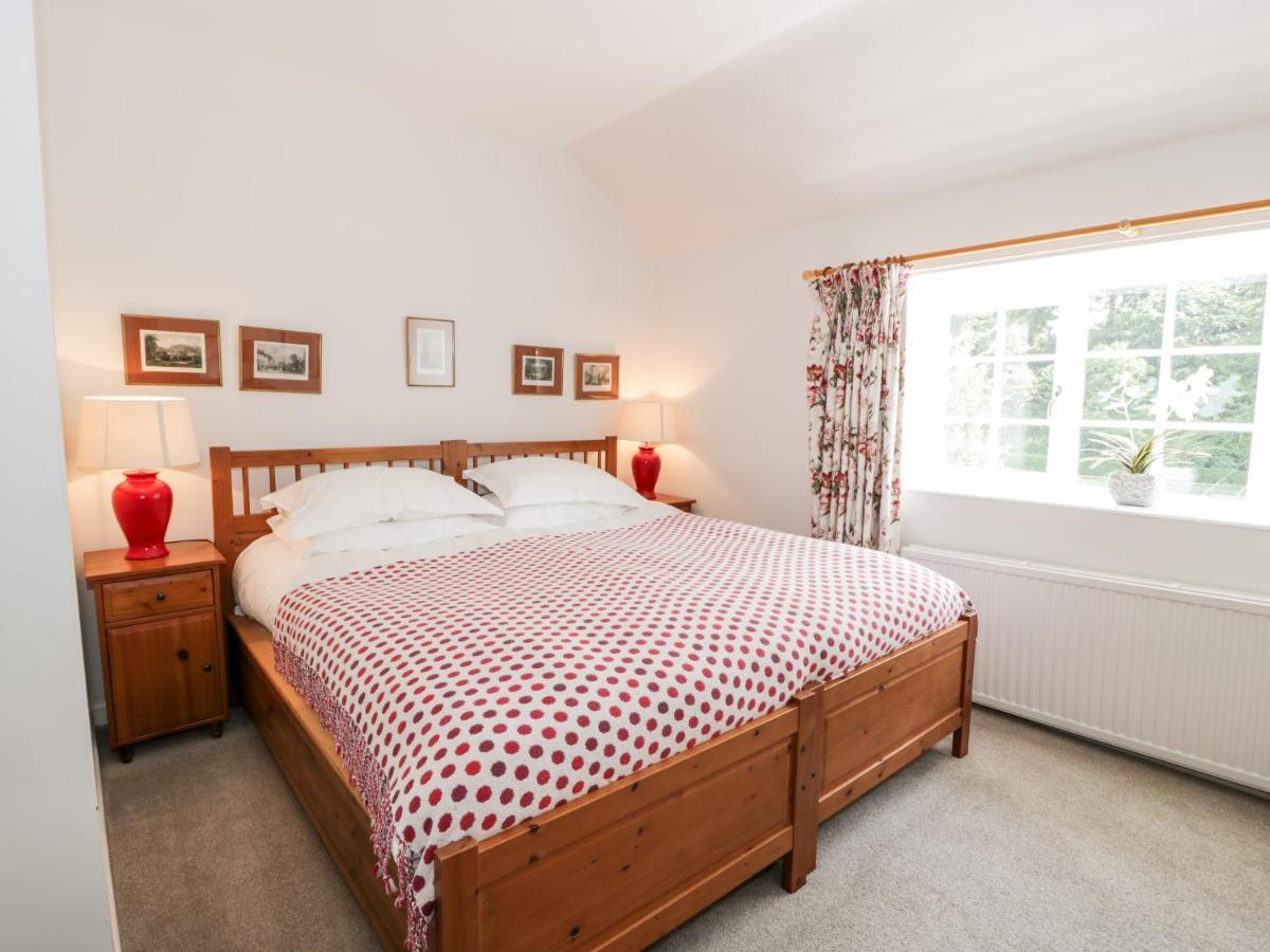 The Mews Flat Apartment Dalswinton ภายนอก รูปภาพ