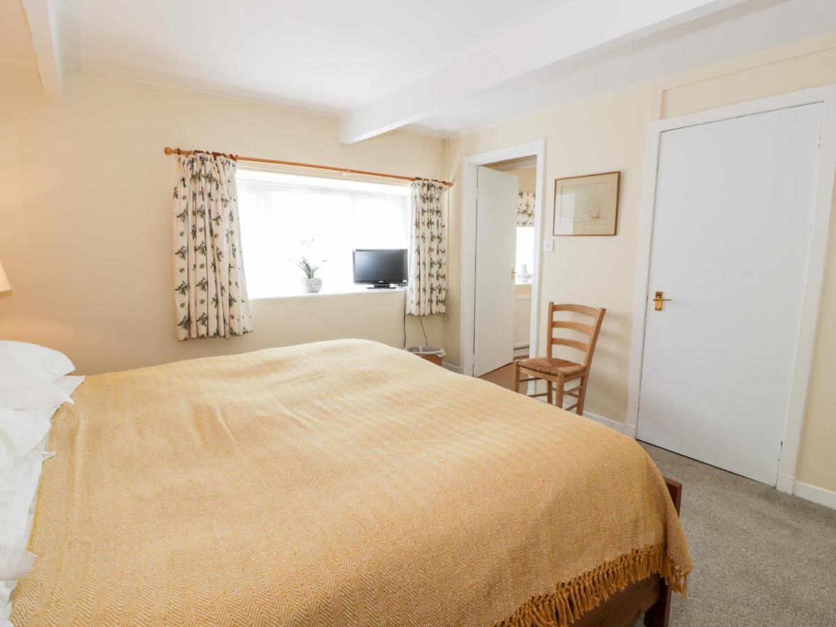 The Mews Flat Apartment Dalswinton ภายนอก รูปภาพ
